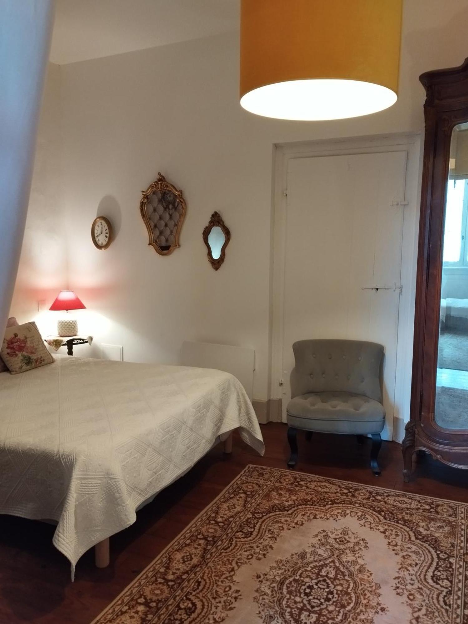 Le Logis De Saint Cyr Aparthotel อิสซูเดิง ภายนอก รูปภาพ