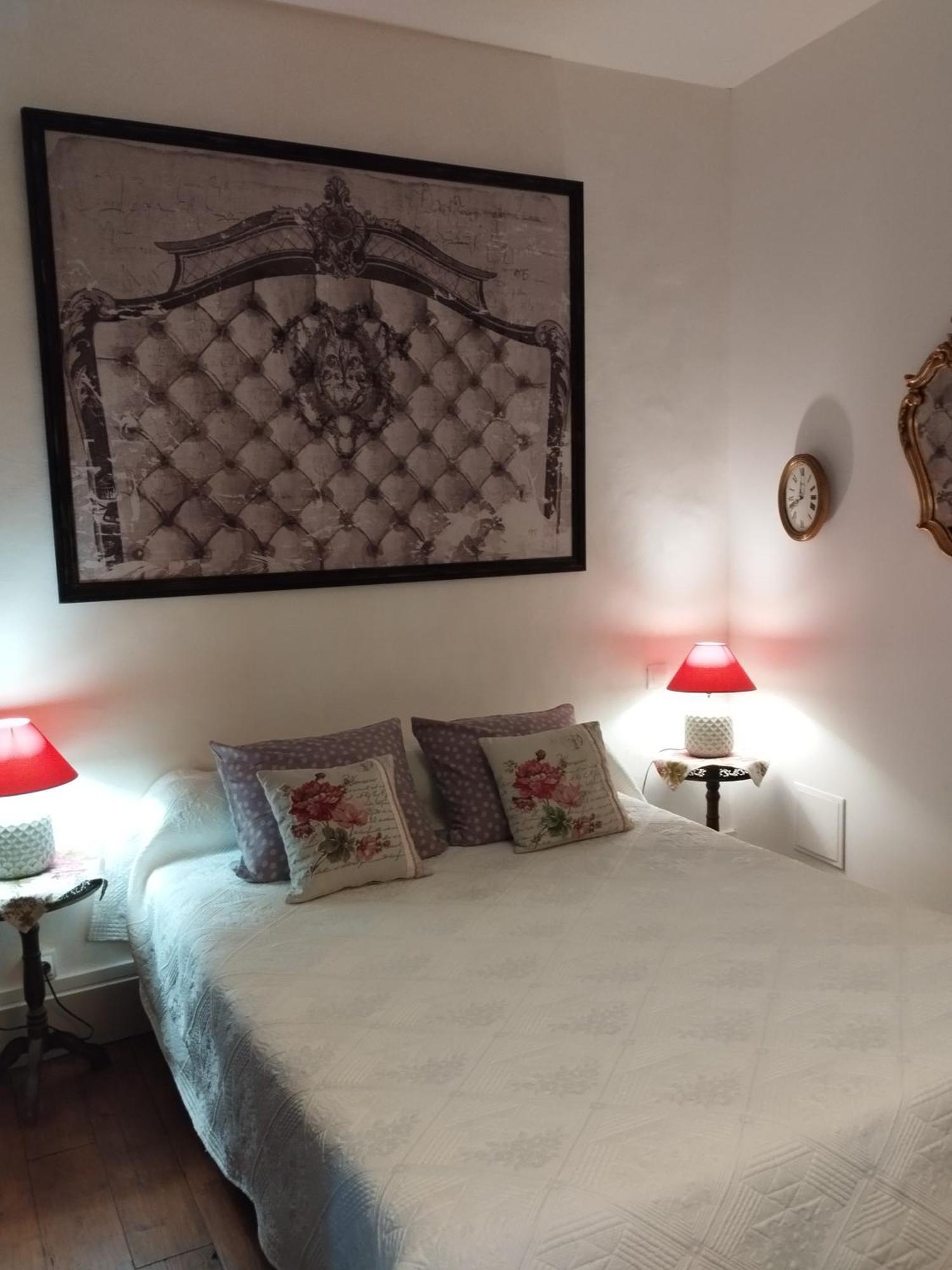 Le Logis De Saint Cyr Aparthotel อิสซูเดิง ภายนอก รูปภาพ